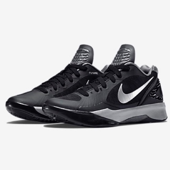 volleyball shoes nike black